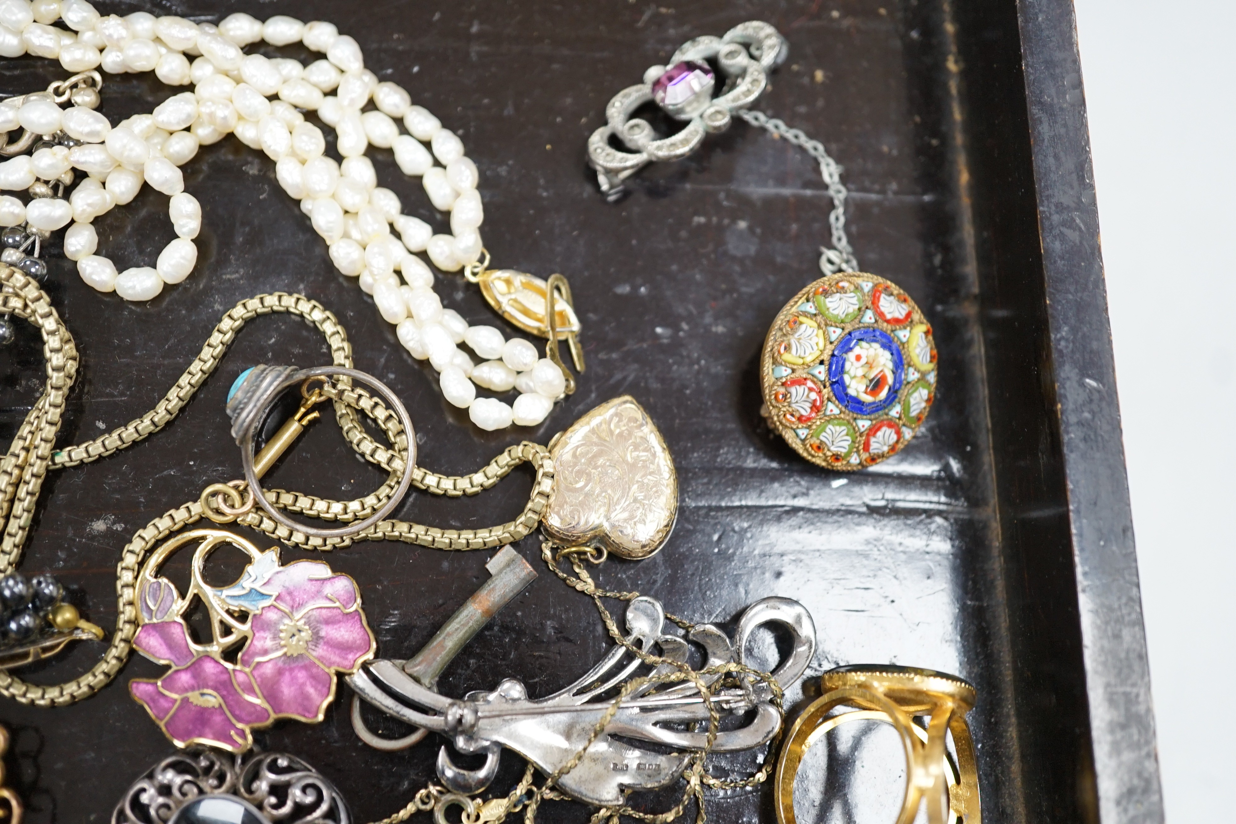 Assorted jewellery including costume, a silver brooch, an engraved yellow metal heart shaped locket, micro mosaic brooch etc. housed in an inlaid box.